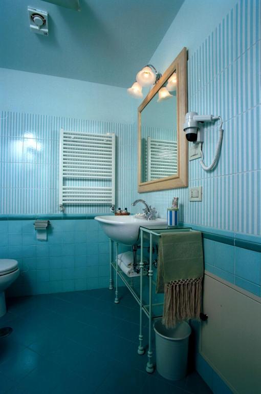 Agriturismo Lecanfore Guest House Castel di Leva Room photo